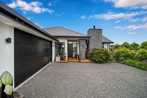 Photo of property in 11 Whitcombe Place, Darfield, 7571