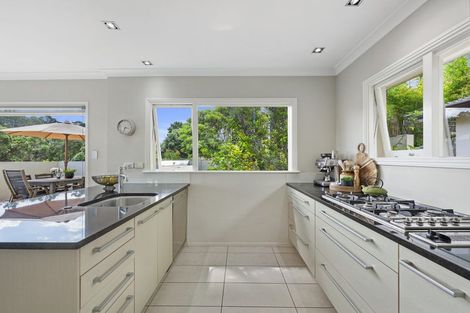 Photo of property in 16b Maunganui Road, Birkenhead, Auckland, 0626