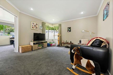 Photo of property in 9 Dugald Court, Rototuna, Hamilton, 3210