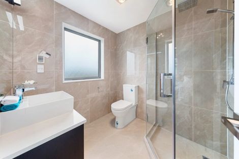 Photo of property in 29 Carrickdawson Drive, Flat Bush, Auckland, 2019