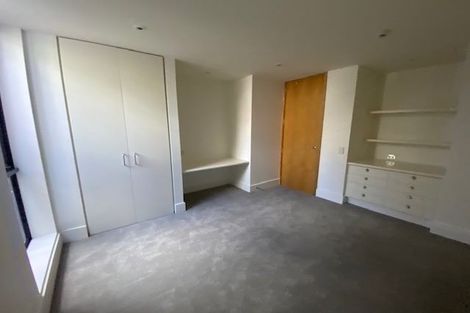 Photo of property in 5/308 Oriental Parade, Oriental Bay, Wellington, 6011