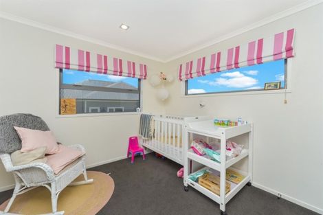 Photo of property in 27 Longbow Terrace, Flagstaff, Hamilton, 3210