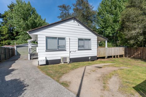 Photo of property in 21 Manor Place, Bader, Hamilton, 3206