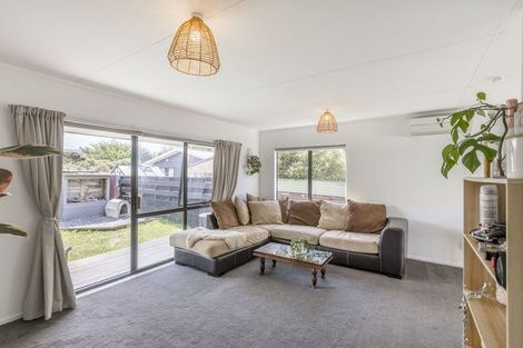 Photo of property in 53b Leinster Avenue, Raumati South, Paraparaumu, 5032