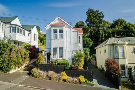 Photo of property in 74a Manor Place, Dunedin Central, Dunedin, 9016