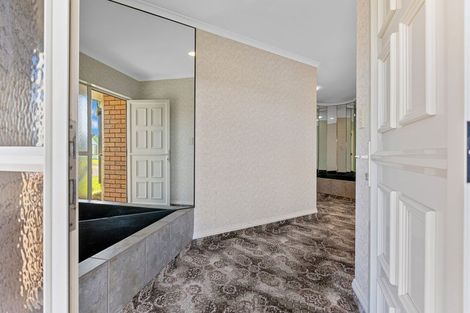 Photo of property in 40 Gisborne Terrace, Opunake, 4616