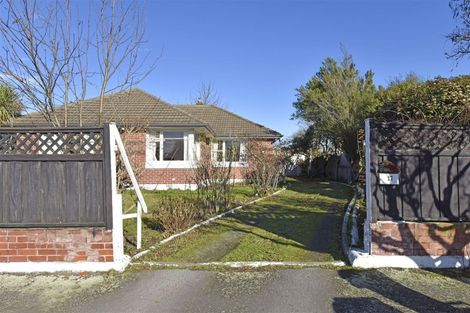Photo of property in 17 Sledmere Street, Burnside, Christchurch, 8053