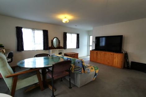 Photo of property in 73 Chichester Drive, Rosehill, Papakura, 2113