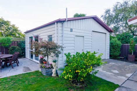 Photo of property in 32 Victoria Street, Carterton, 5713