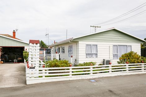 Photo of property in 1a Raglan Street, Oamaru North, Oamaru, 9400