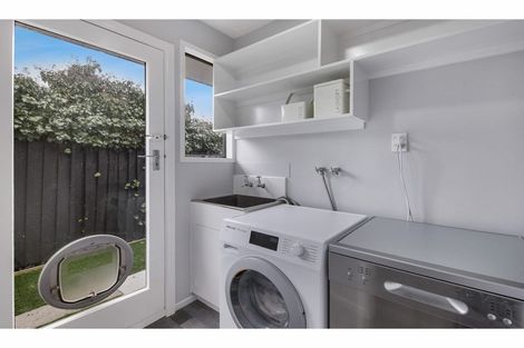 Photo of property in 1/6 Jade Place, Parklands, Christchurch, 8083