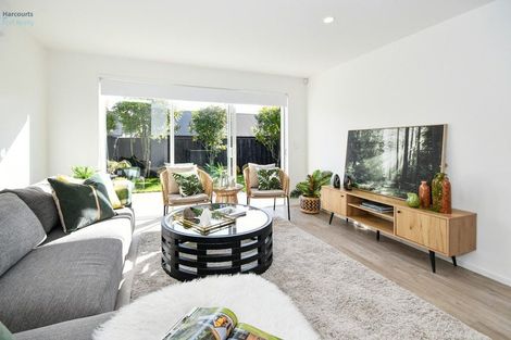 Photo of property in 6 Hoiho Road, Pukekohe, 2120