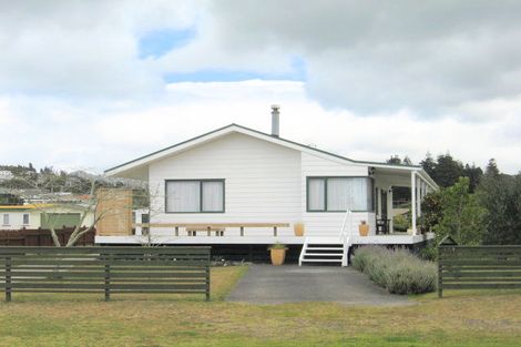 Photo of property in 103 Kiwi Road, Whangamata, 3620