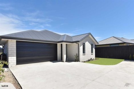 Photo of property in 16 Hartford Crescent, Rolleston, 7615