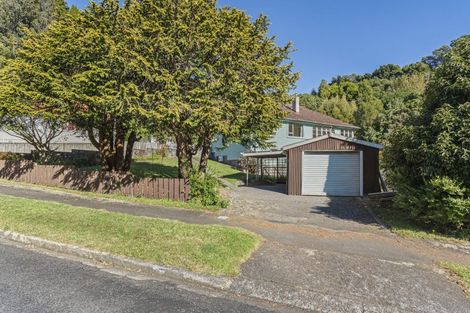 Photo of property in 70 Glenpark Avenue, Frankleigh Park, New Plymouth, 4310