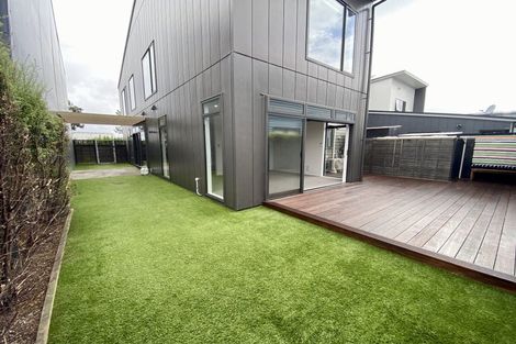 Photo of property in 103 Glidepath Road, Hobsonville, Auckland, 0616