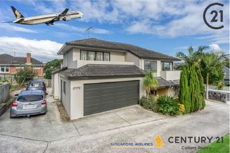 Photo of property in 2/49 College Road, Northcote, Auckland, 0627