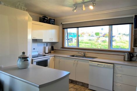 Photo of property in 22 Christie Street, Balclutha, 9230