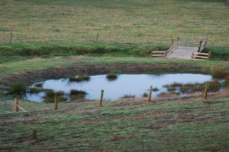Photo of property in 37 Valley Road, Hikurangi, 0114
