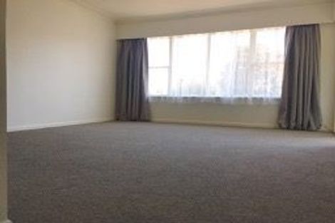 Photo of property in 2/71 Mount Smart Road, Onehunga, Auckland, 1061