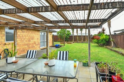 Photo of property in 48 Turnberry Drive, Wattle Downs, Auckland, 2103