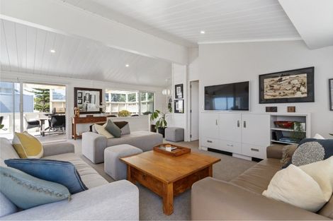 Photo of property in 115b Esplanade Drive, Whangamata, 3620