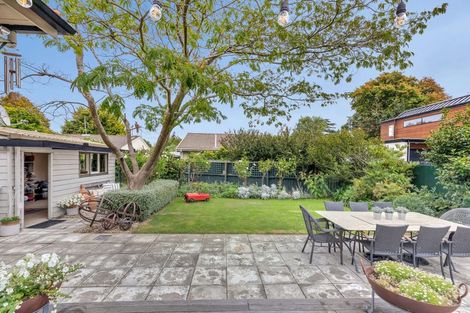 Photo of property in 14 Tui Street, Fendalton, Christchurch, 8041