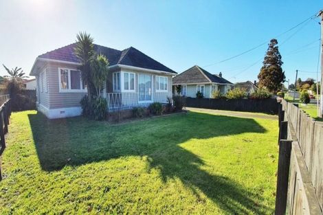 Photo of property in 30 Royton Avenue, Mangere East, Auckland, 2024