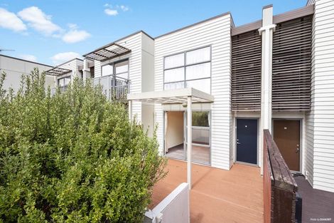 Photo of property in 13 The Track, Takanini, 2112