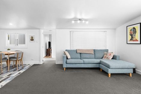 Photo of property in 74 Nelson Crescent, Napier South, Napier, 4110