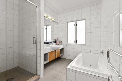 Photo of property in 88 Brookvale Road, Havelock North, 4130