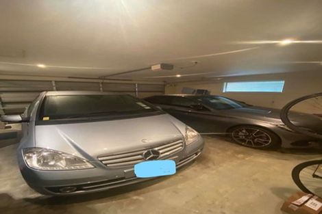 Photo of property in 33a Forest Road, Pinehaven, Upper Hutt, 5019