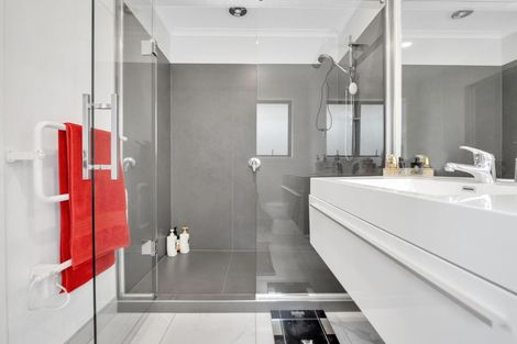 Photo of property in 80 Cumberland Drive, Flagstaff, Hamilton, 3210