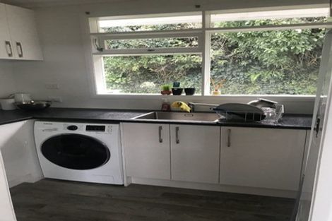 Photo of property in 52 Raroa Road, Kelburn, Wellington, 6012