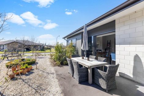 Photo of property in 15 Noumea Drive, Rangatira Park, Taupo, 3330