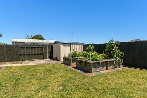 Photo of property in 118 Evans Road, Papamoa Beach, Papamoa, 3118