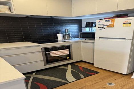 Photo of property in 2/119 Bruce Mclaren Road, Henderson, Auckland, 0612