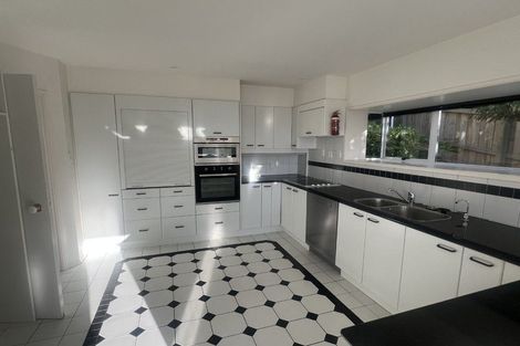 Photo of property in 1/2a Cracroft Terrace, Cashmere, Christchurch, 8022