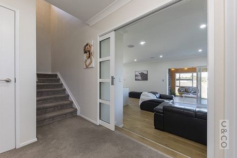 Photo of property in 2 Tauwaka Crescent, Riverhead, 0820