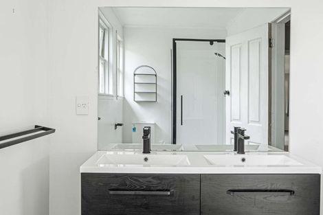 Photo of property in 560 Waiapu Road, Tolaga Bay, 4077