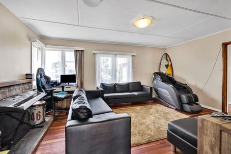 Photo of property in 8 Pacey Avenue, Hawera, 4610