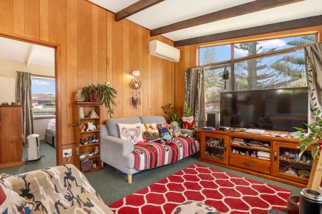 Photo of property in 33a Ladies Mile, Manly, Whangaparaoa, 0930