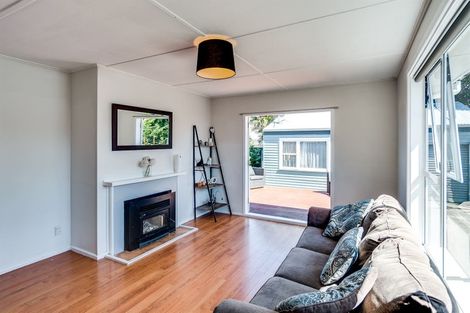 Photo of property in 40 Seddon Crescent, Marewa, Napier, 4110