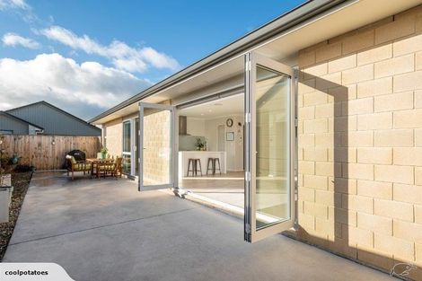 Photo of property in 4 Omapere Lane, Pyes Pa, Tauranga, 3112