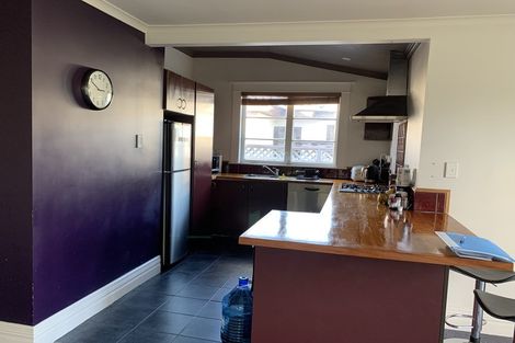 Photo of property in 208 Knights Road, Hutt Central, Lower Hutt, 5011