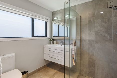 Photo of property in 7b Wood Leigh, Paraparaumu Beach, Paraparaumu, 5032