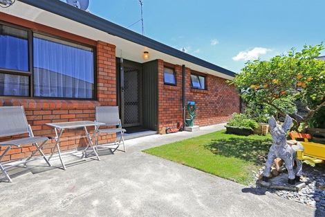 Photo of property in 49a Church Road, Taradale, Napier, 4112