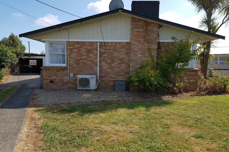 Photo of property in 54 Collins Road, Melville, Hamilton, 3206