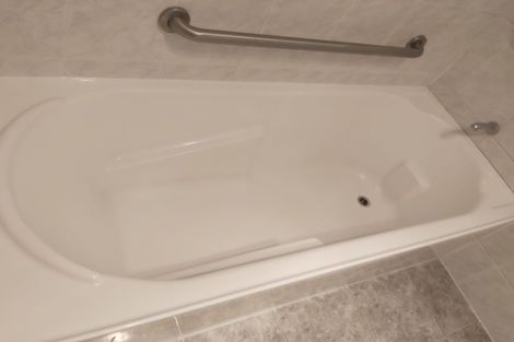 Photo of property in 2/34 Corunna Road, Milford, Auckland, 0620