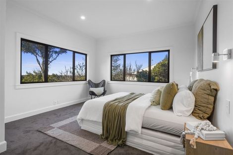 Photo of property in 12 Dyers Pass Road, Cashmere, Christchurch, 8022